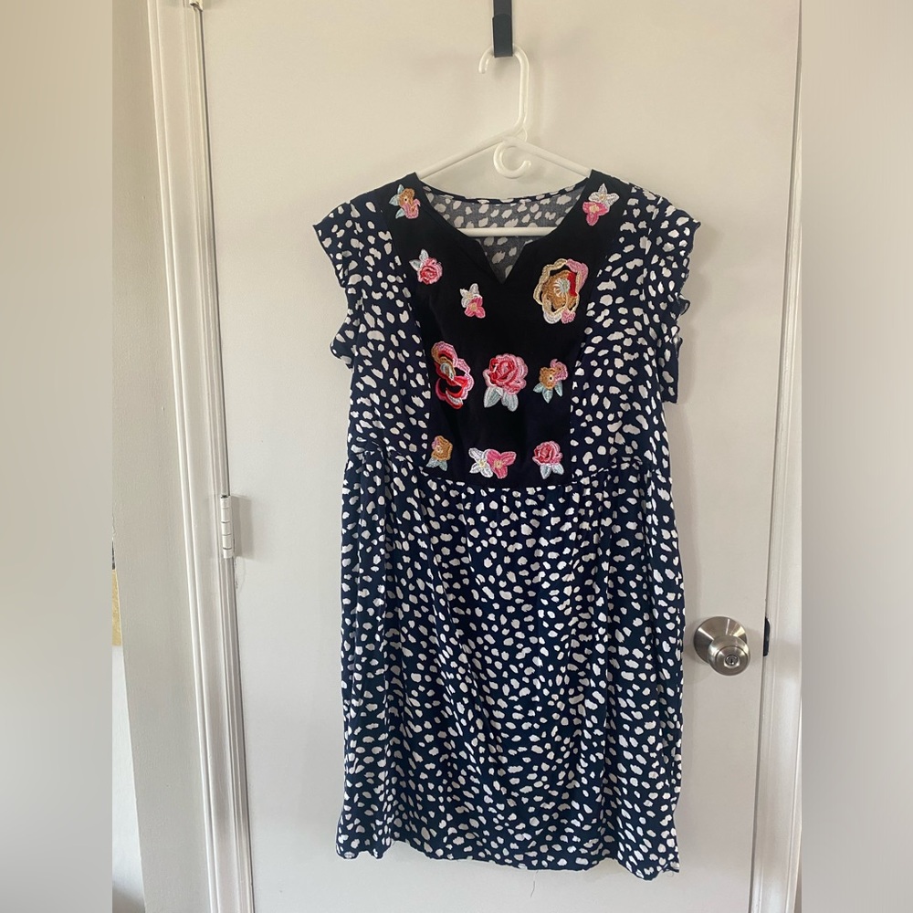 Lovely polka dot and floral bib midi/babydoll dress